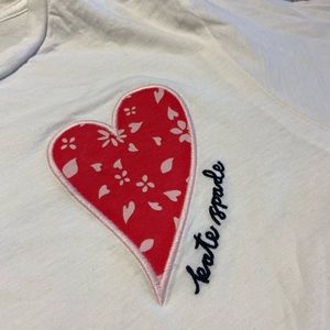 Kate Spade Heart t-shirt size Medium